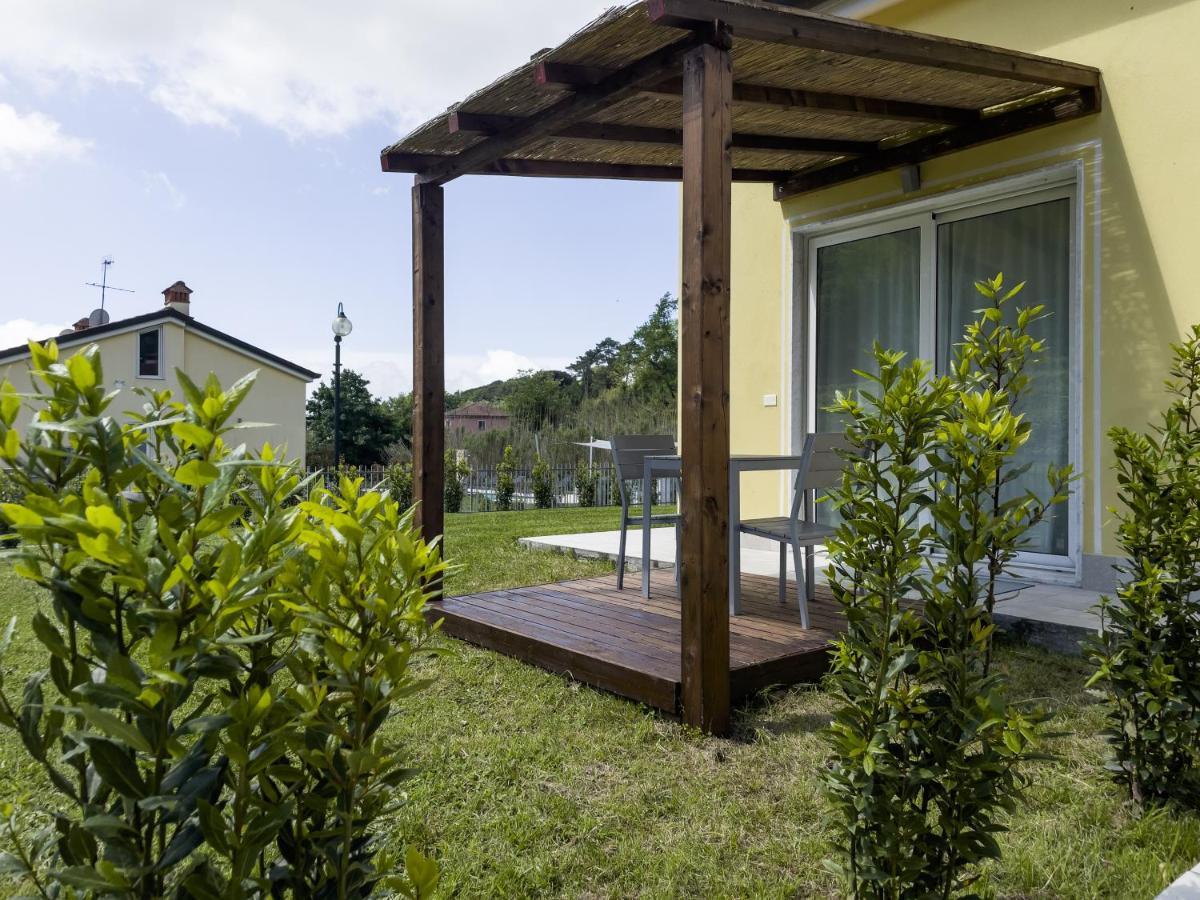 Le Village Sarzana Kültér fotó